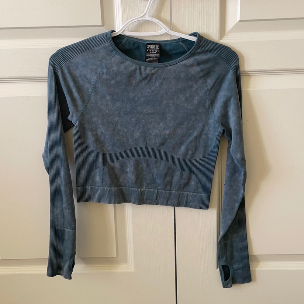 VS Sport Workout Top